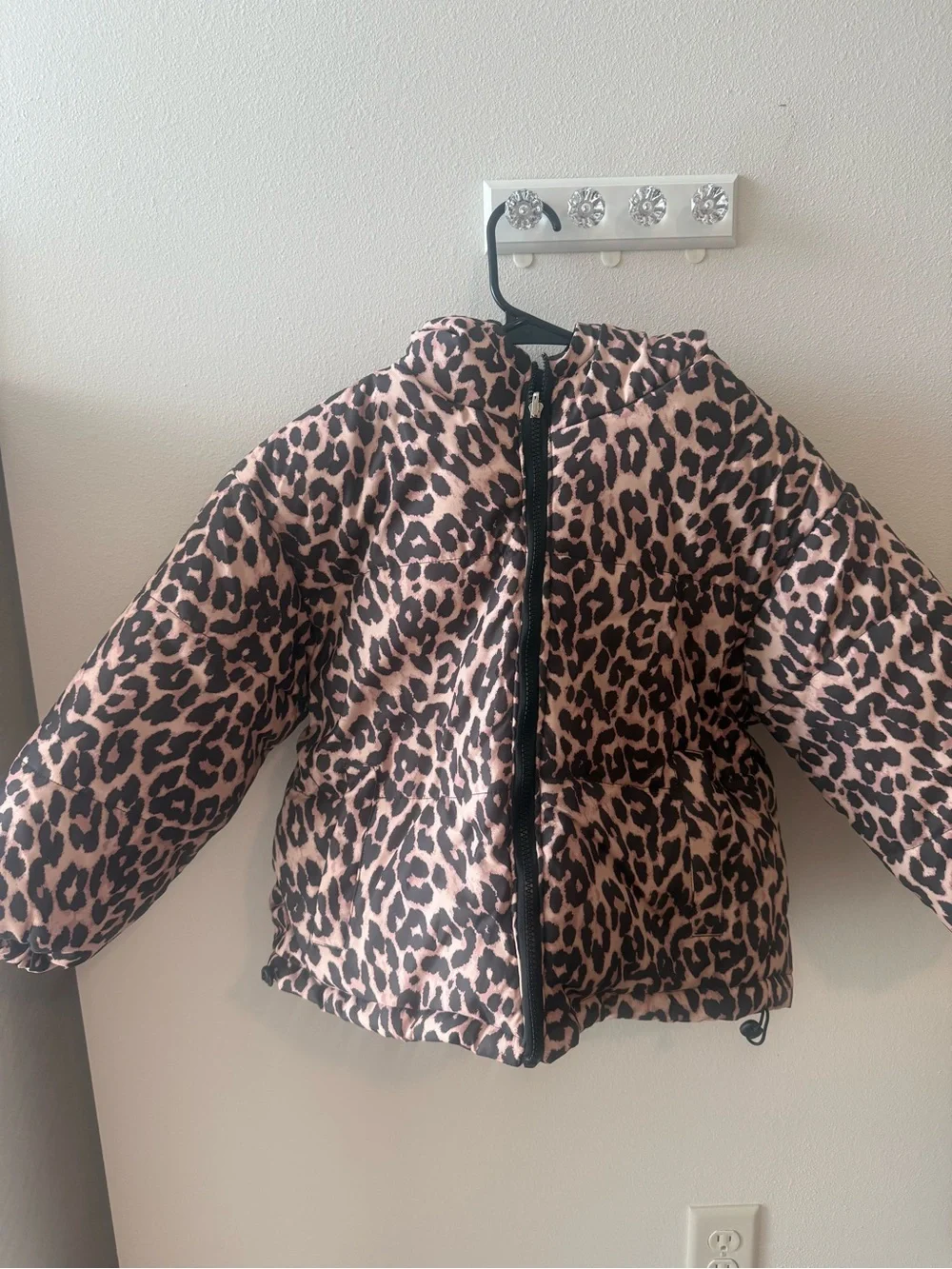 Leopard Print Puffer Jacket - Leopard & Black